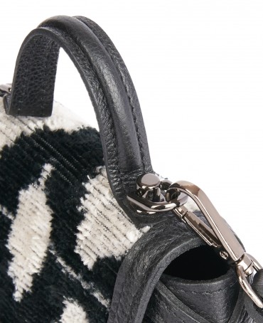 Шелковая (Бахмаль) Сумочка FERMATAE AFINITAS! (Крепчайшая привязанность) Bebe_FERMATAE AFINITAS!